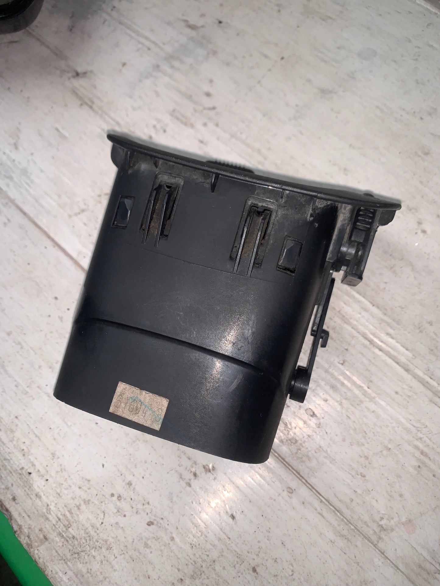 Rejilla Lateral Aire Acondicionado Dodge Caravan 2002
