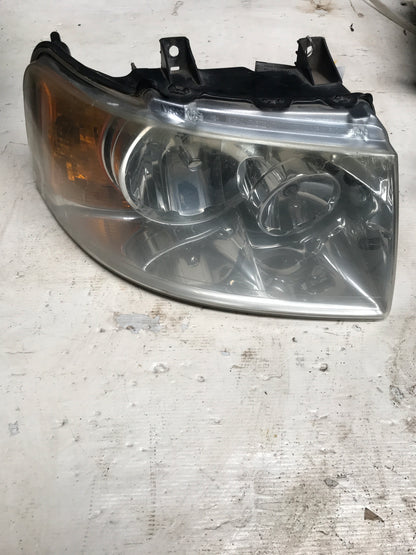 Faro Delantero Ford Expedition 2004