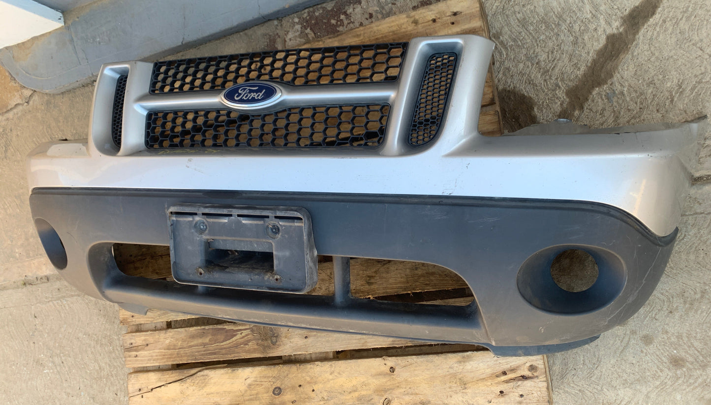 Parachoque Delantero Ford Explorer 2003 2005