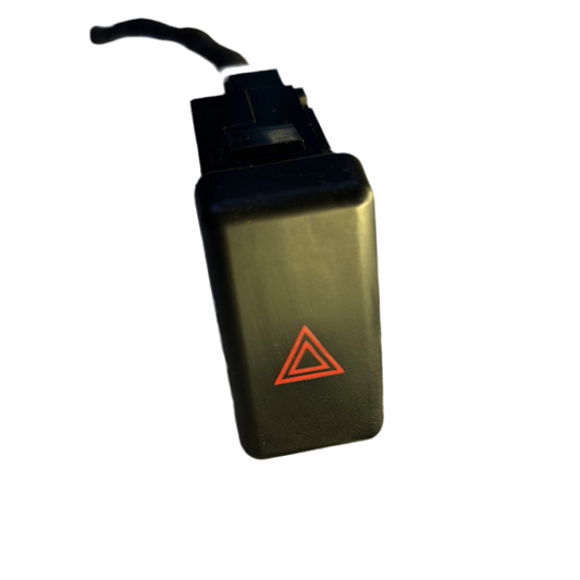 Boton Tecla Luz Emergencia Mazda3 2005 2008