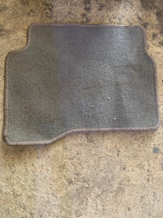 Alfombra Nissan Sentra B15