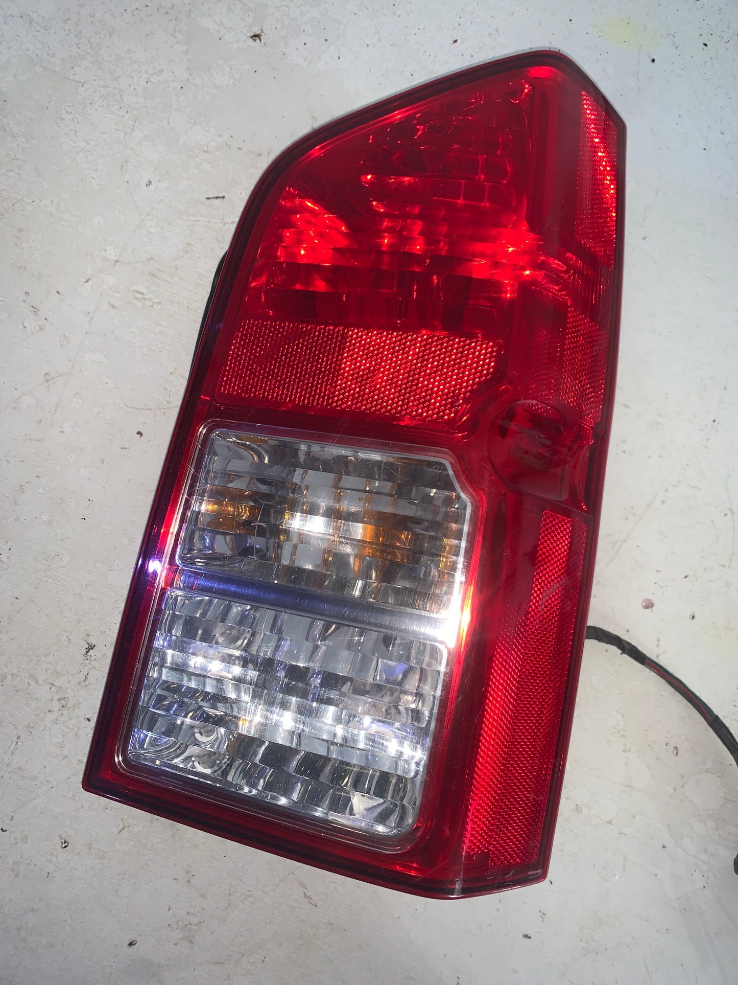 Stop Nissan Pathfinder 2005 2008