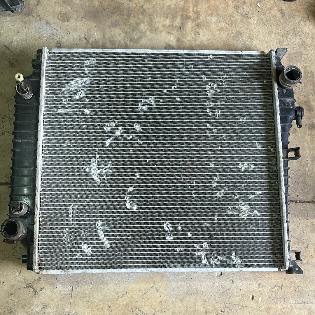 Radiador Ford Explorer 2013