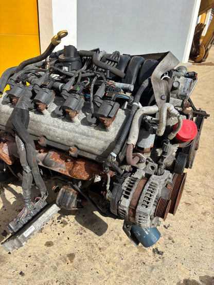 Motor 2005-2008 Jeep Grand Cherokee 5.7L HEMI V8 16 Bujias