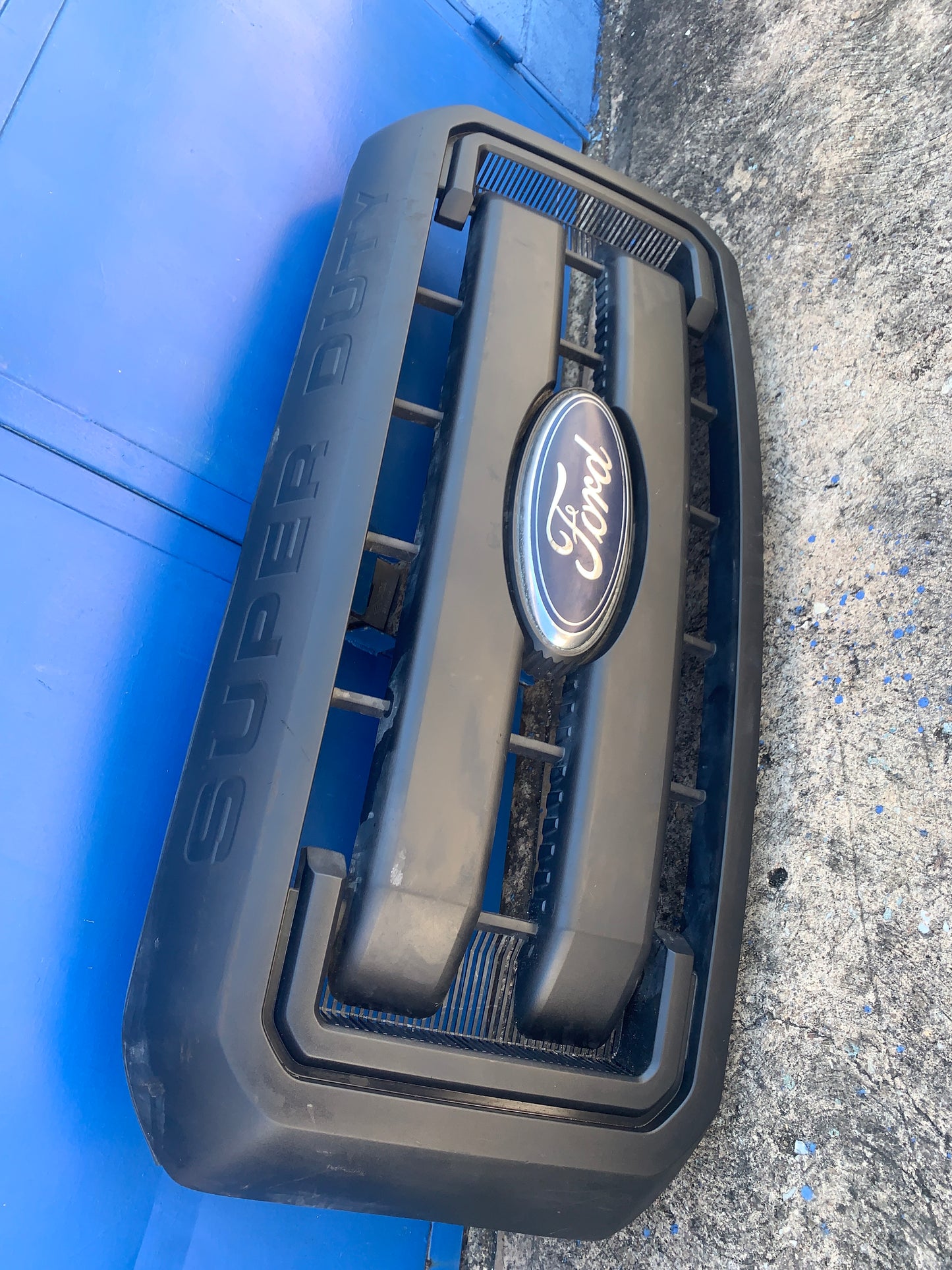 Parrilla Delantera Careta Ford Super Dutty 2011 2016 F250
