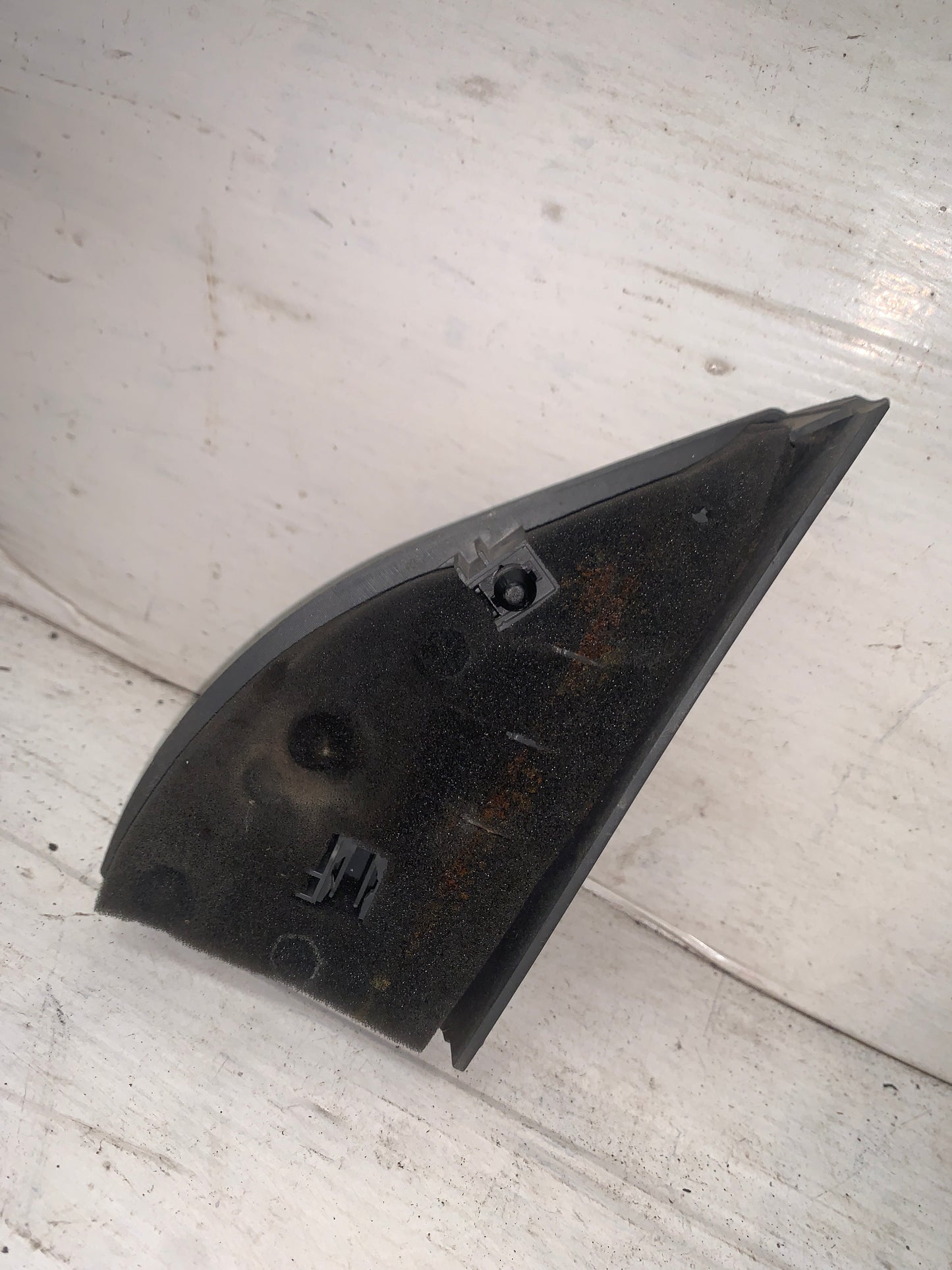 Tapa Triangulo Interno Retrovisor Suzuki Vitara