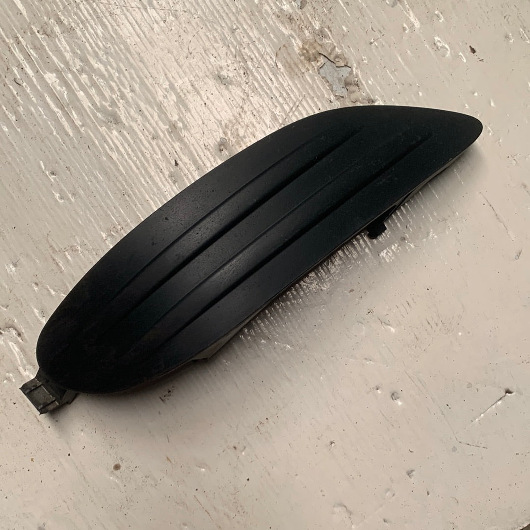 Tapa Antiniebla Parachoque Toyota Corolla Sensación 2003 2008