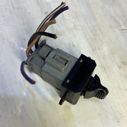 Mando Cierra Seguros Jeep Cherokee Liberty KJ 2002 2006