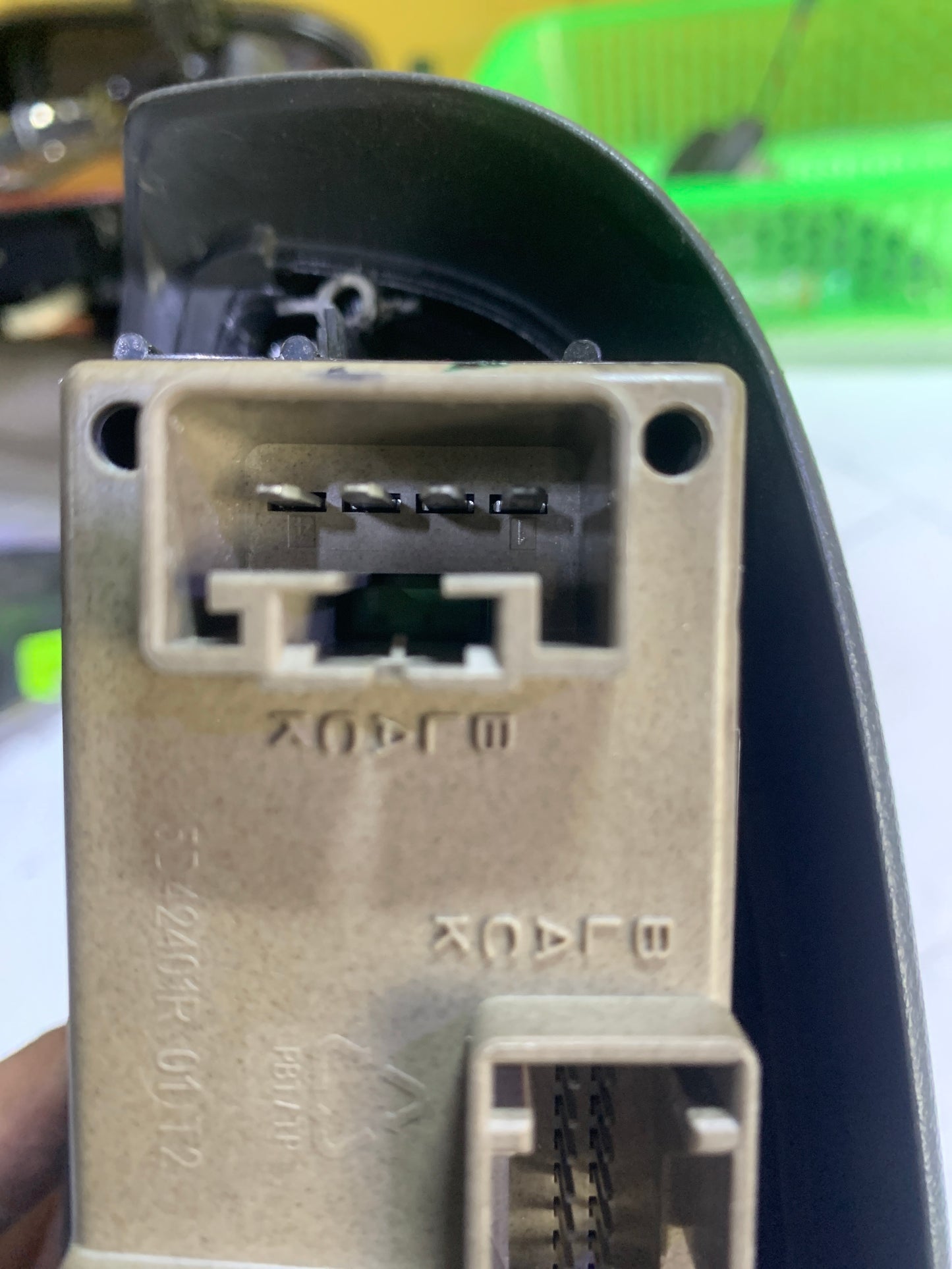 Mando Eleva Vidrio Co-Piloto Chevrolet Silverado Blazer 4ptas