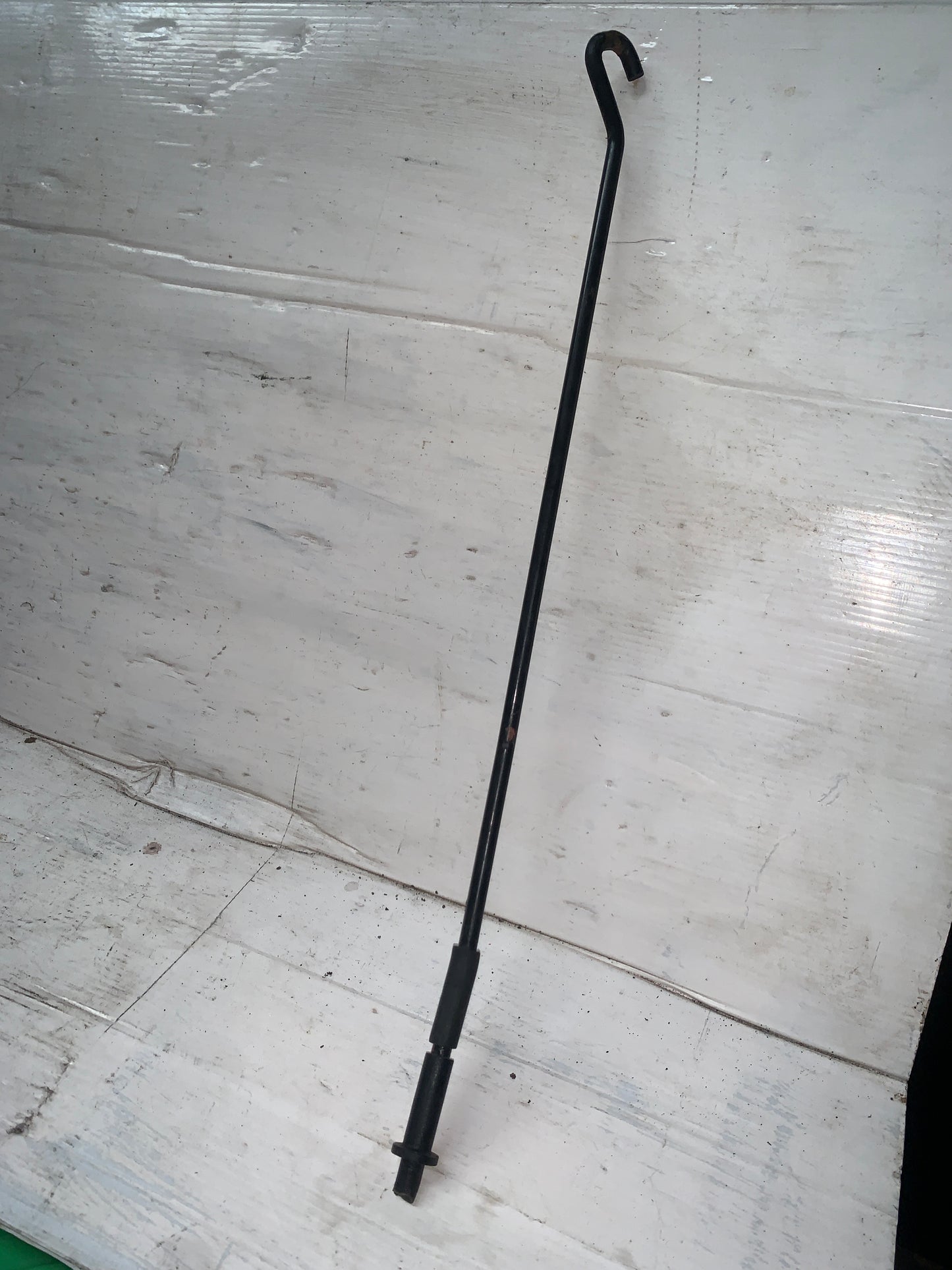 Varilla Capot Nissan Tiida 1.8