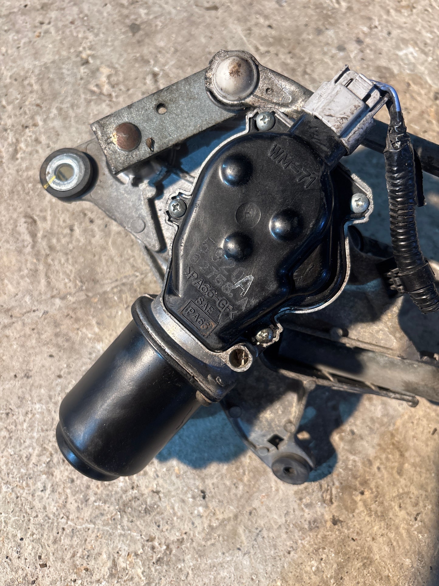 Motor Brazo Limpia Parabrisa Delantero Honda CRV 2005 2009