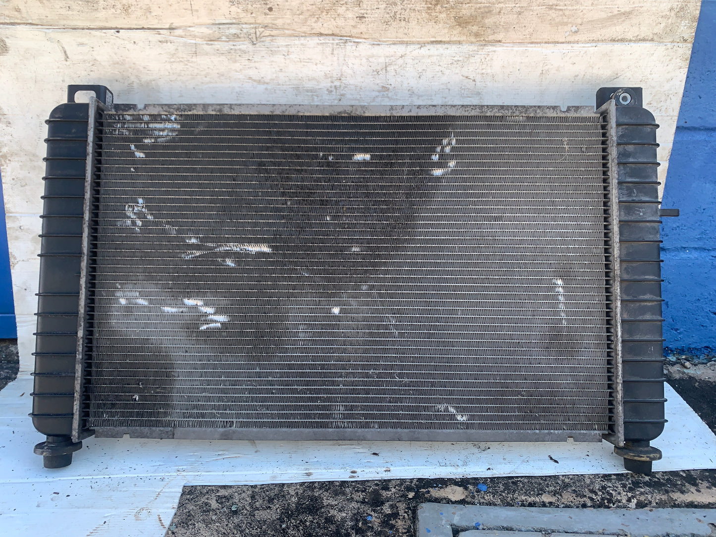 Radiador Chevrolet Tahoe Silverado Avalanche 2006 2011