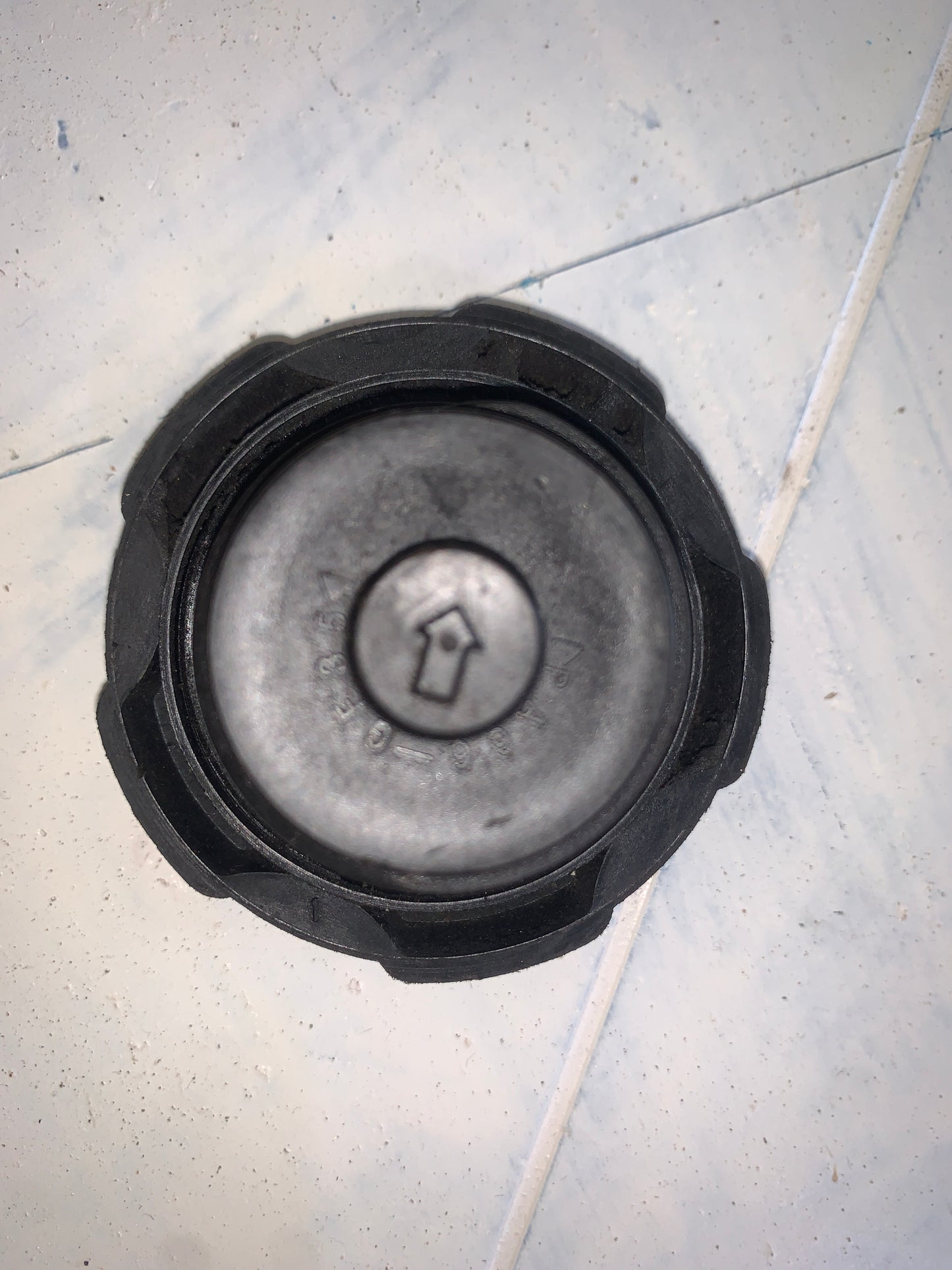 Tapa Aceite Motor Chevrolet Aveo 2005 2011