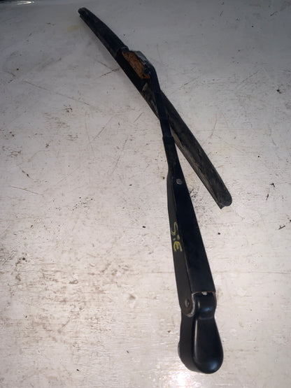 Brazo Limpia Parabrisa Trasero Toyota Sienna 1998 2002