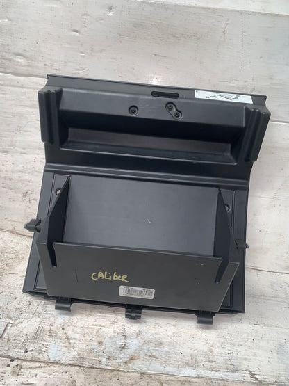 Guantera Inferior Co-Piloto Dodge Caliber 2005 2010