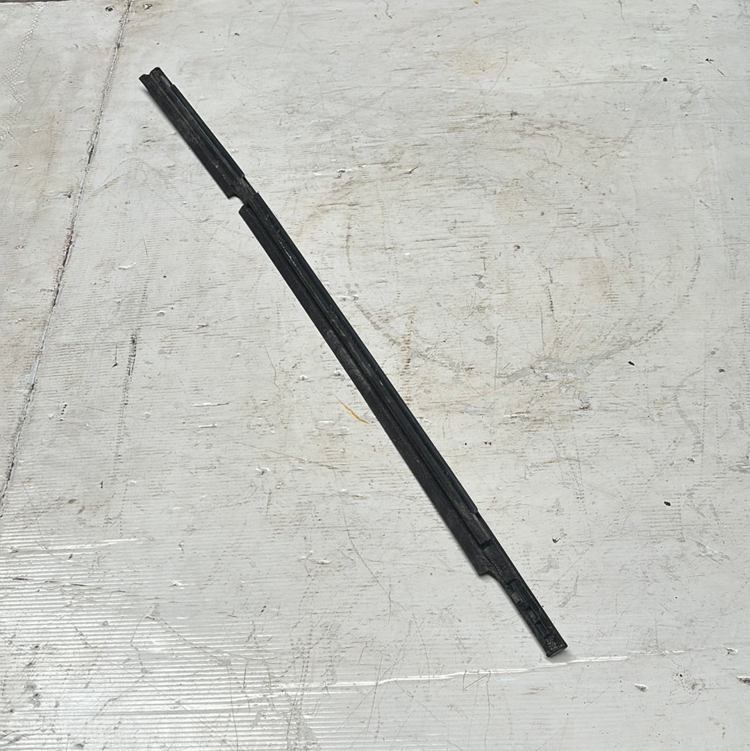 Cepillo Lamevidrio Externo Toyota Yaris 2007 2009 Sport 4 Puertas