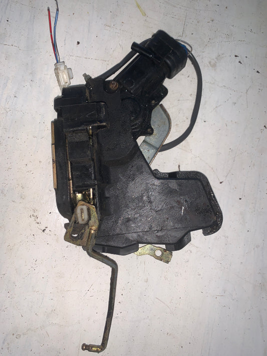 Cerradura Puerta Toyota Camry 1997 2002