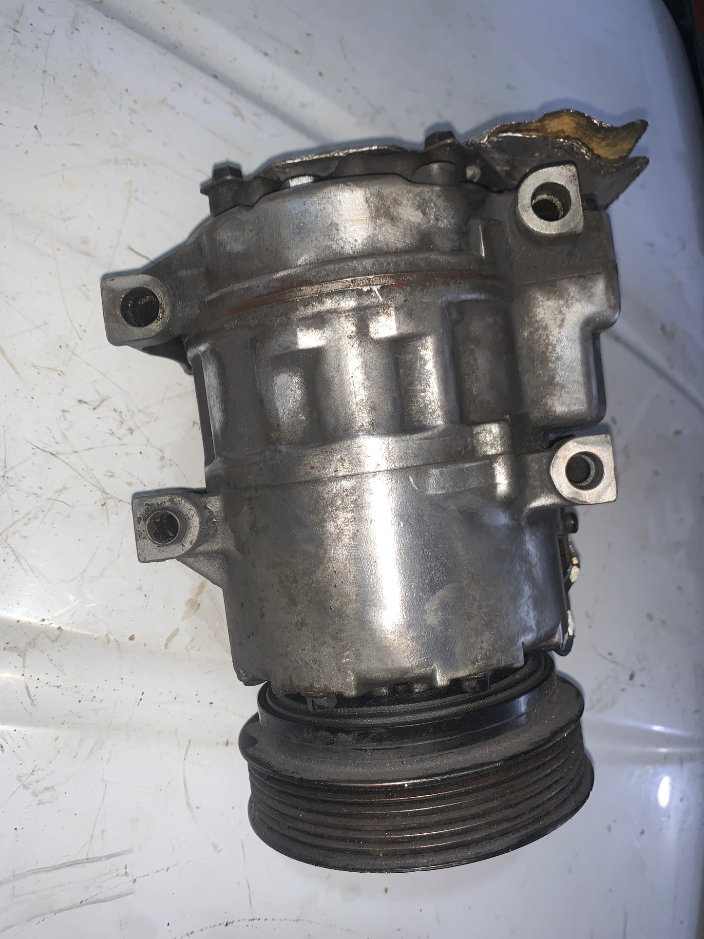 Compresor Hyundai Santa Fe 6 Cilindros 2.7