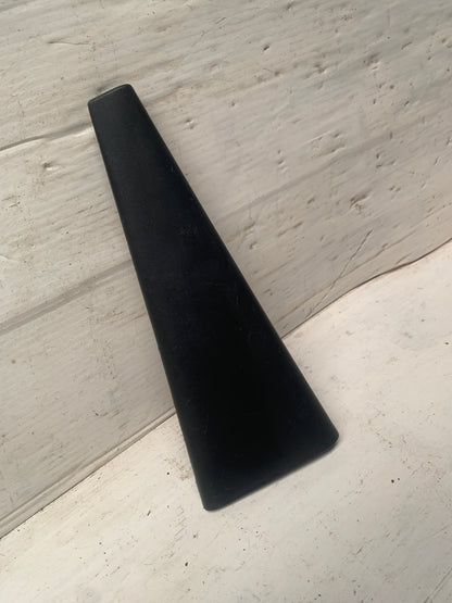 Tapa Triangulo Externo Puerta Trasera Chverolet Aveo