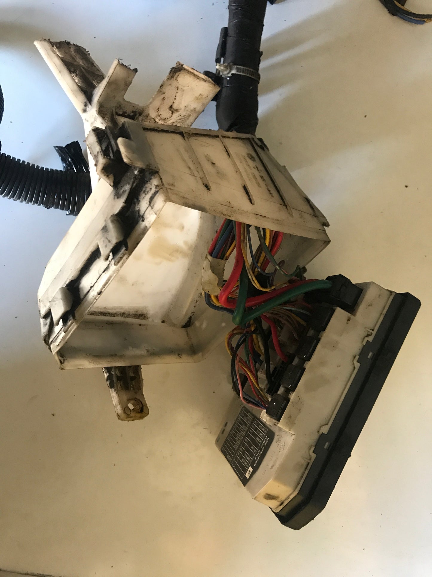 Fusilera Nissan Tiida 1.8 2007 2012