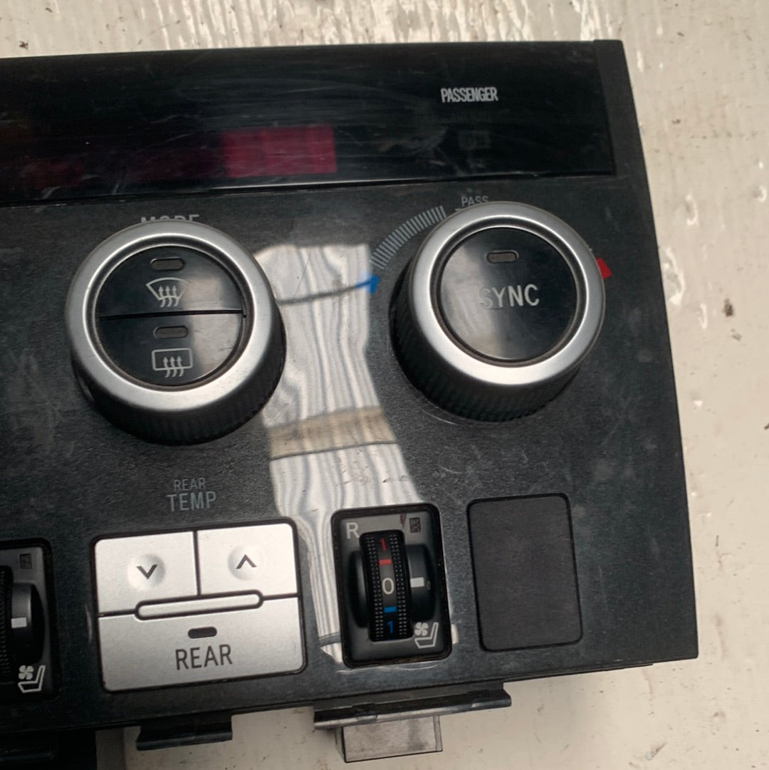 Mando Aire Acondicionado Toyota Sequoia 2008