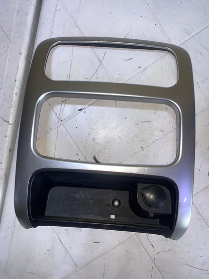 Tablero Frontal Central Cromado Jeep Liberty KJ 2002 2006