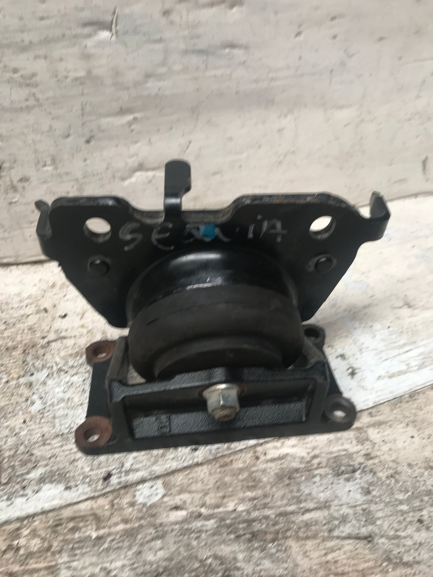 Soporte Motor Toyota Sequoia 2007