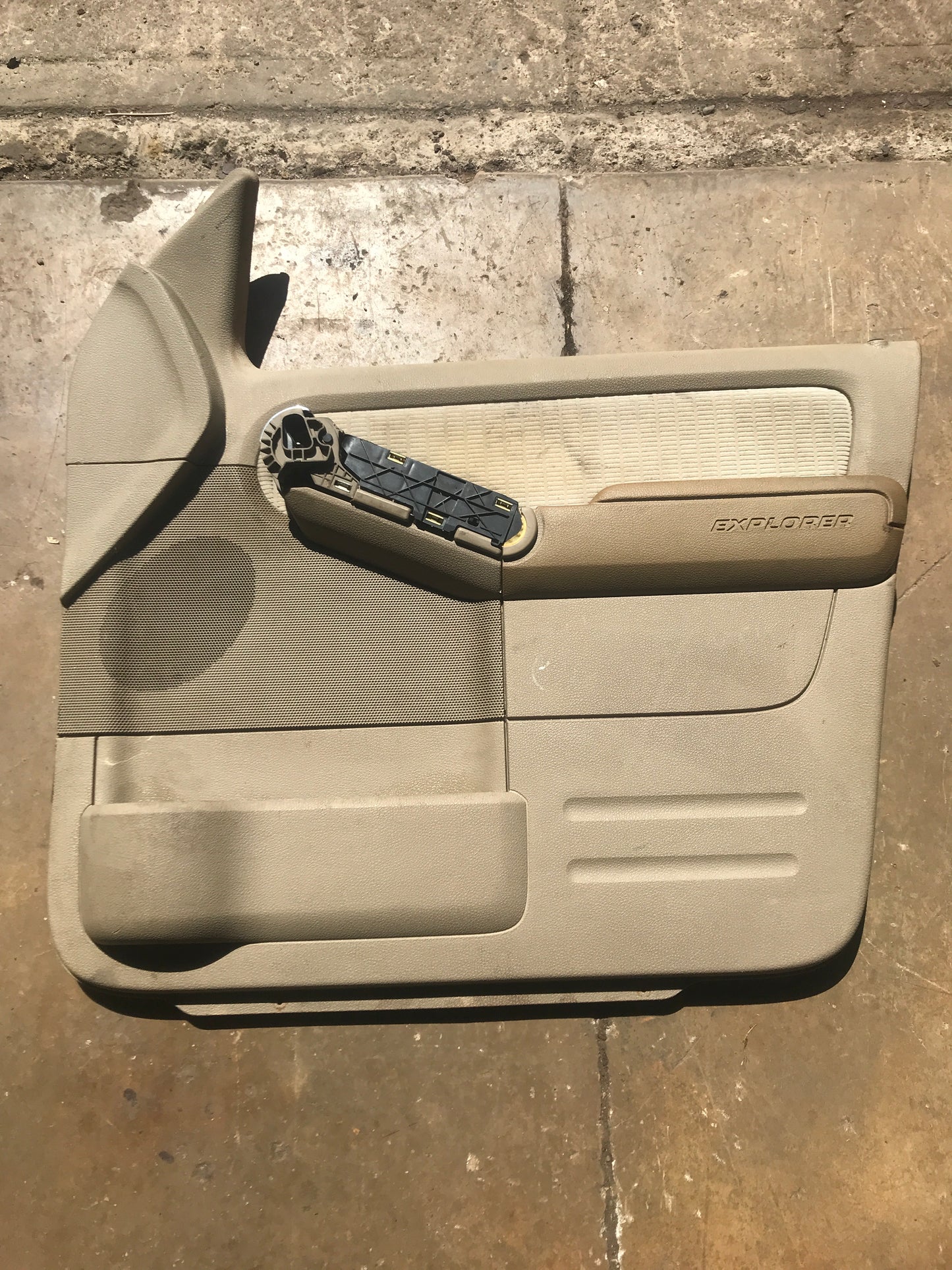 Tapa Puerta Explorer Eddie Bauer