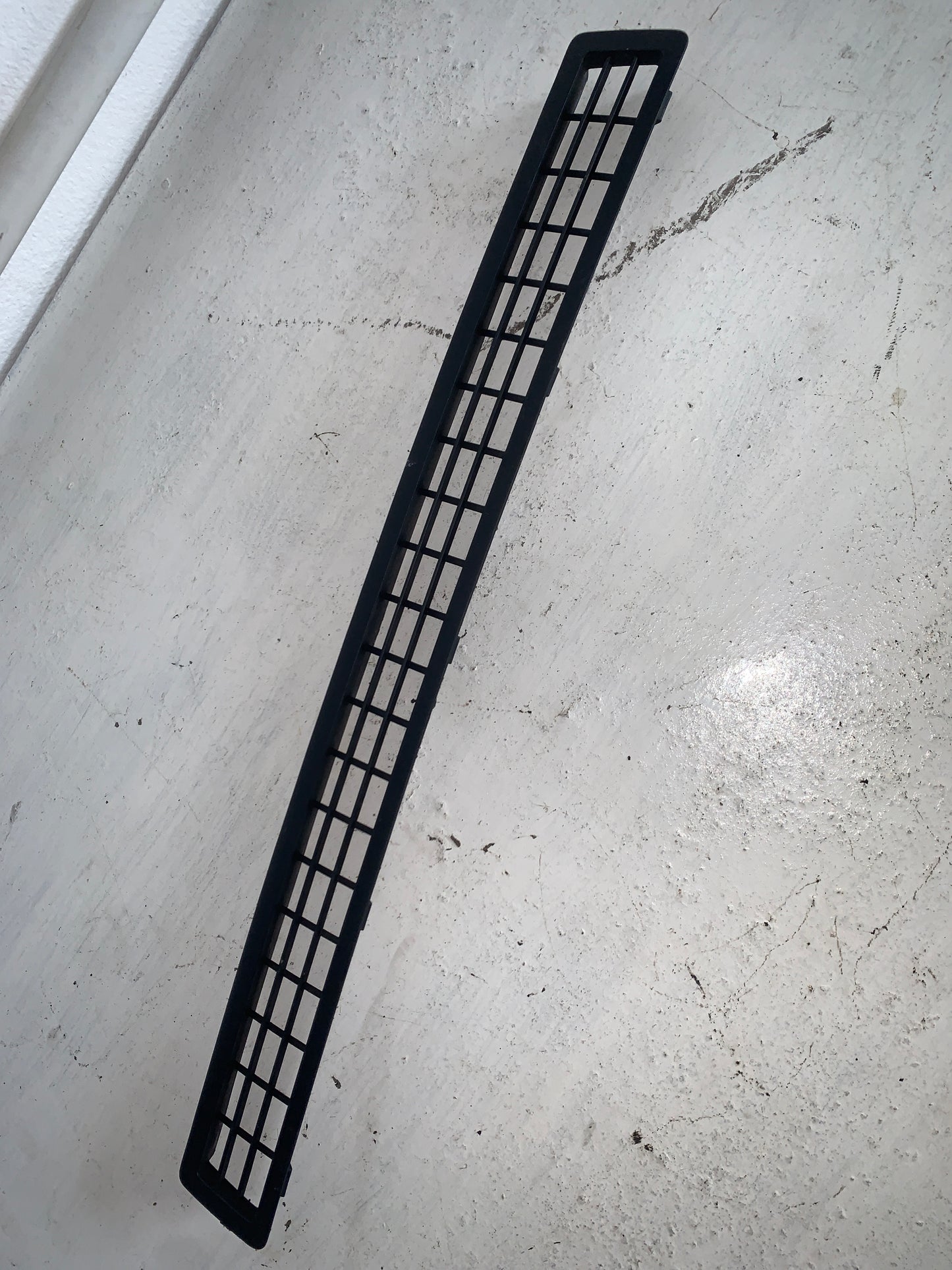 Embellecedor Rejilla Tablero Nissan B16 2007 2012