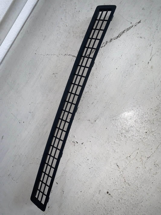 Embellecedor Rejilla Tablero Nissan B16 2007 2012