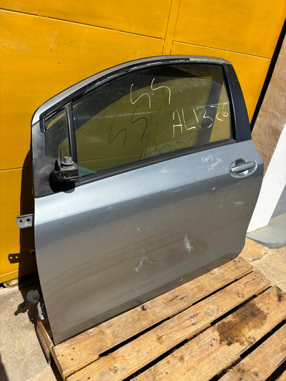 Puerta Yaris Sport 2006 2010 2Puertas