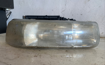 Faro Delantero Chevrolet Silverado Cheyenne 1998 2002