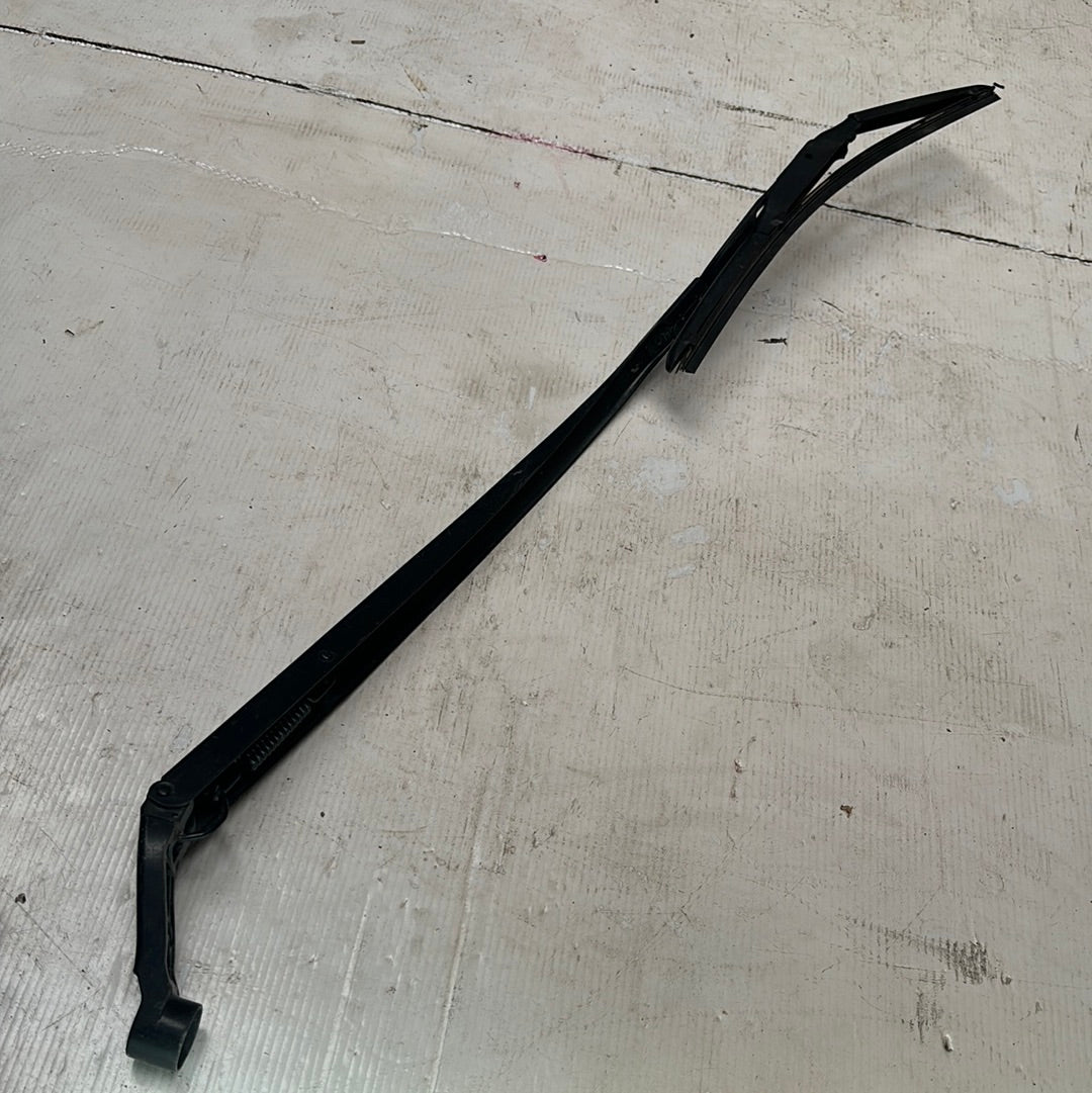 Brazo Limpia Parabrisa Toyota Corolla Gli Delantero 2009 2014
