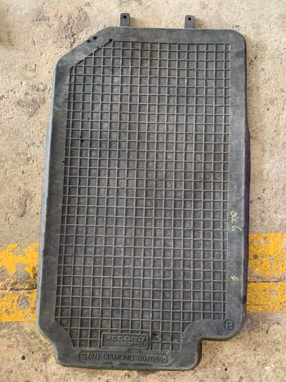 Alfombra Honda Accord 2006