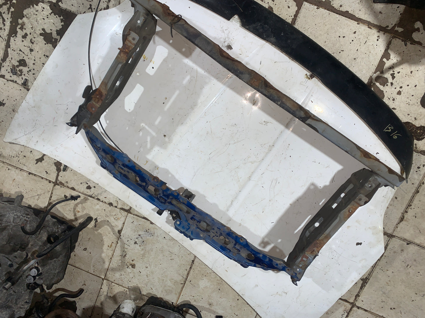 Cara Vaca Marco Radiador Toyota Yaris 2006 2010