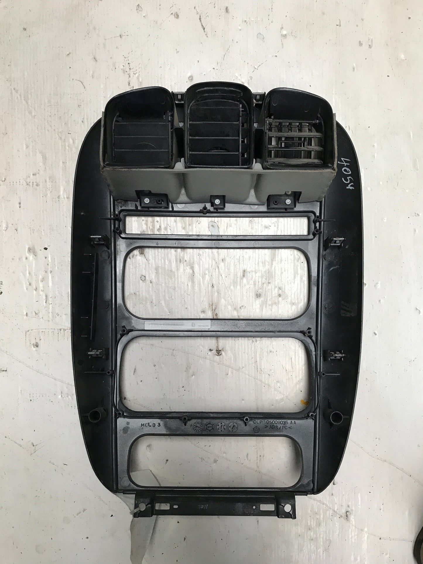 Marco Tablero Central Dodge Caravan 2001 2005