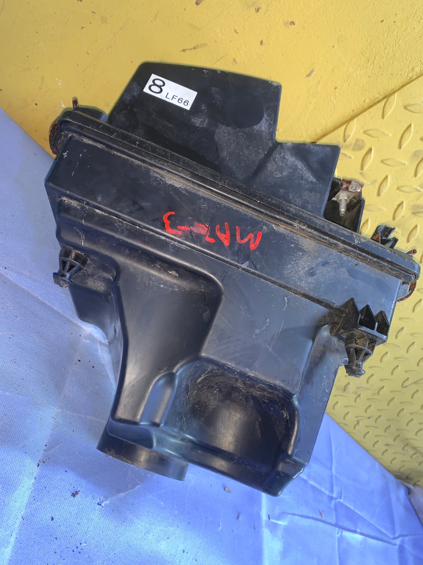 Caja Carcasa Filtro Purificación Aire Mazda3