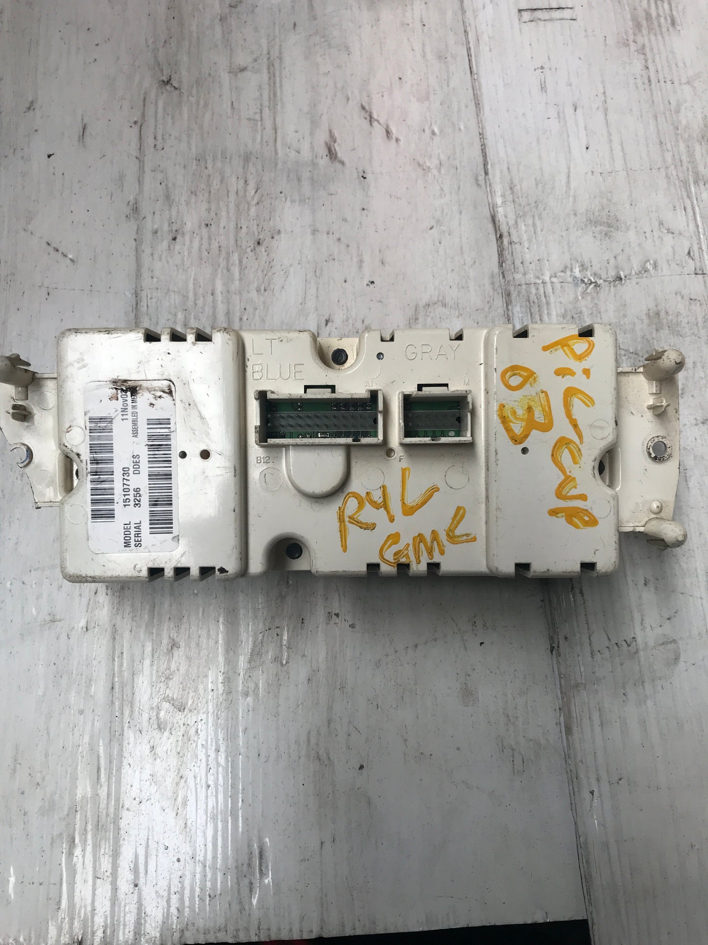 Mando Aire Acondicionado Chevrolet Traiblazer Silverado Avalanche