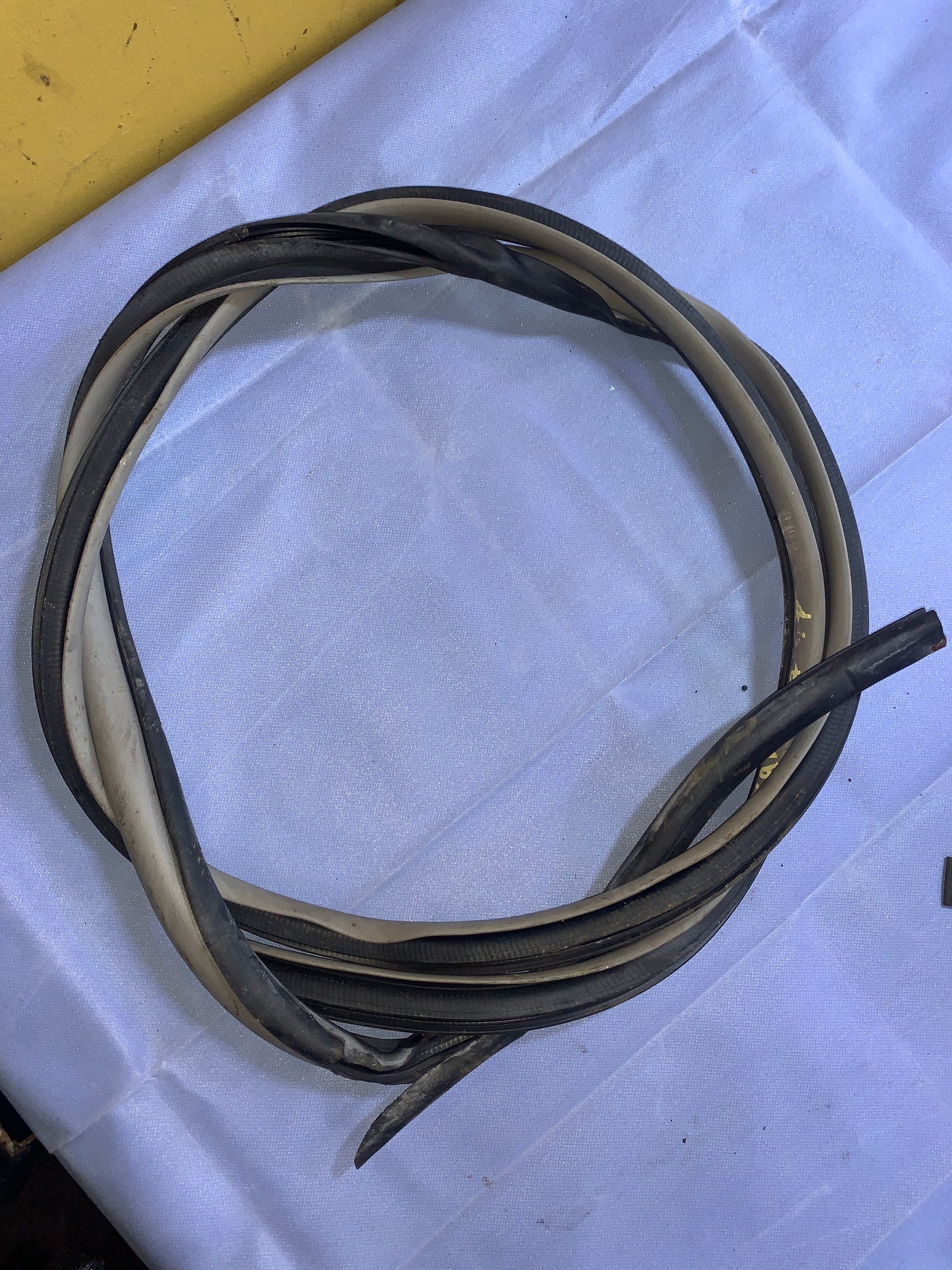 Goma Puerta Interna Toyota Yaris 2006 2009 Sport 4 Puertas