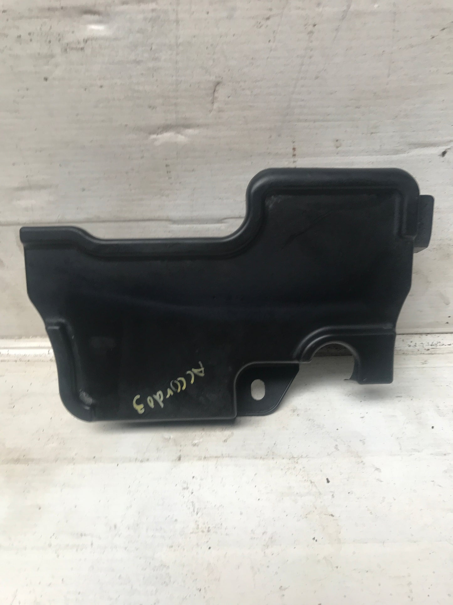 Tapa Cerradura Capot Honda Accord 2005