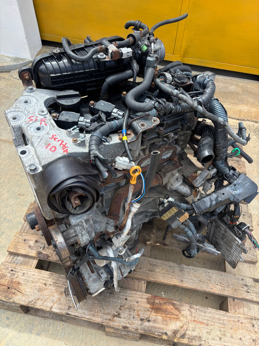 Motor Nissan Sentra B16 2.5L