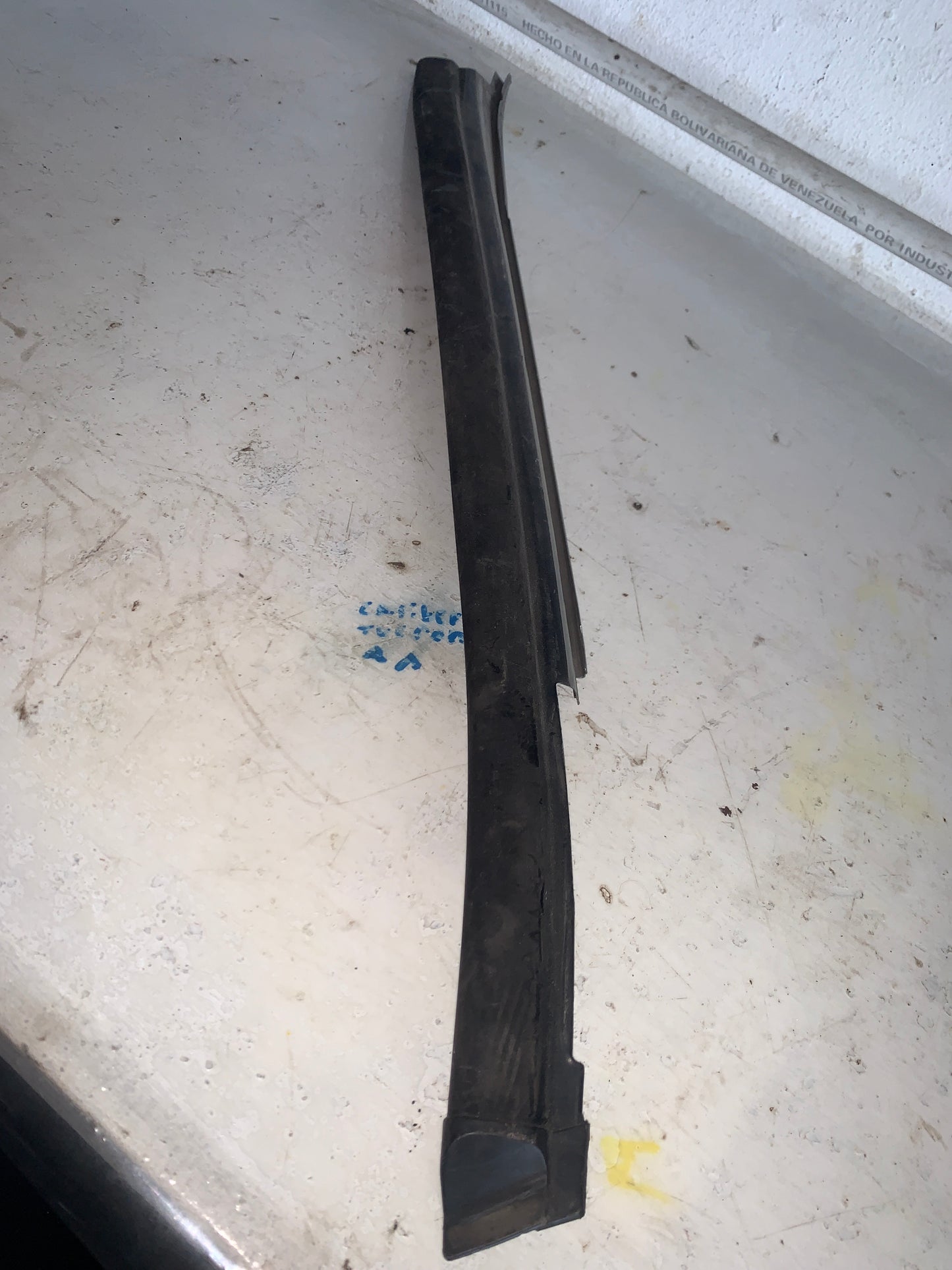 Platina Goma Parabrisa Chevrolet Trailblazer 2004 2008