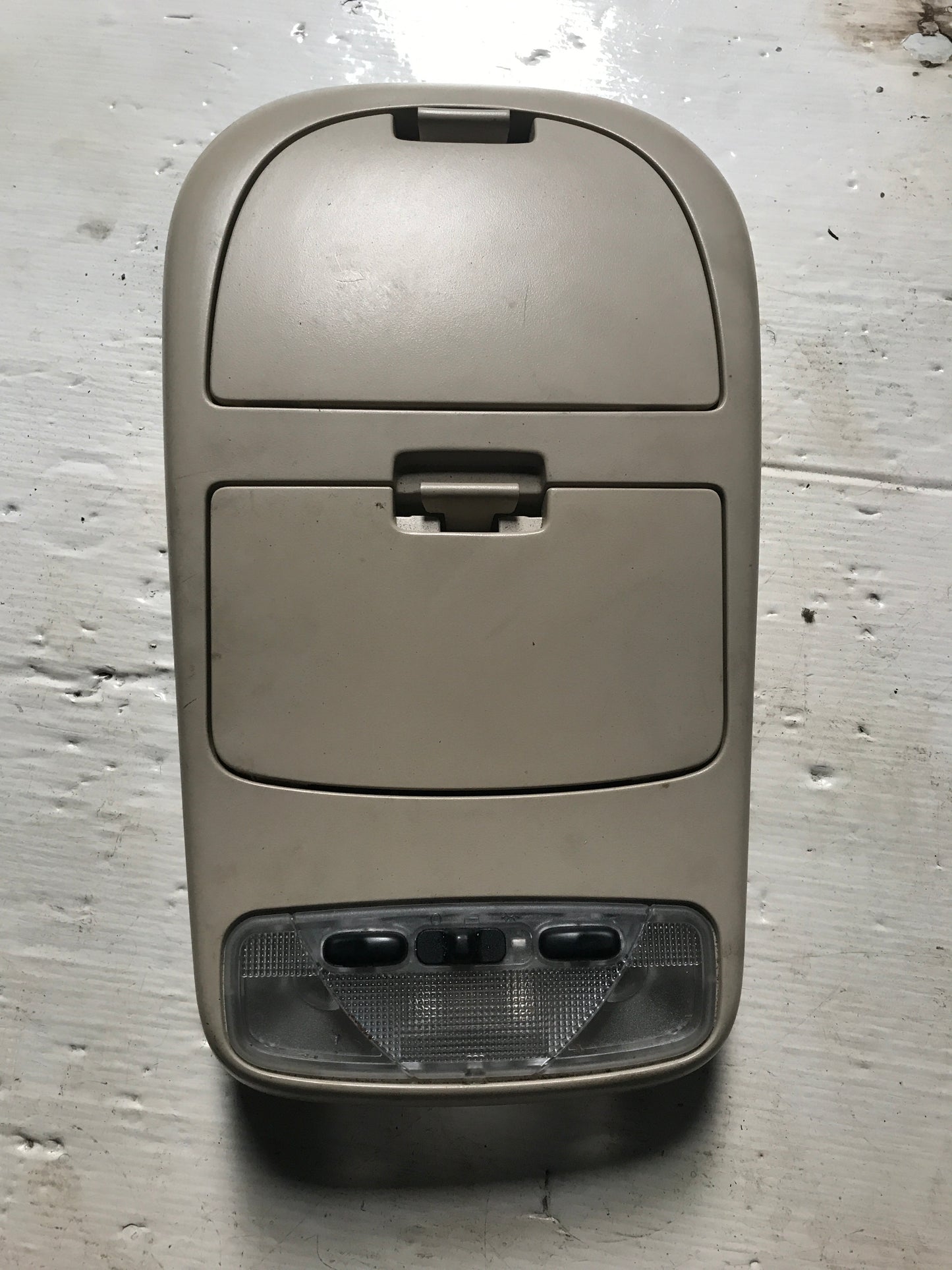 Consola Lampara Luz Techo Delantera Ford Focus 2011 2015