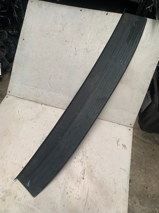 Pisa Pie Trasero Compuerta Ford Explorer Eddie Bauer