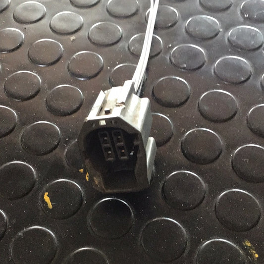 Conector Mazda Hembra