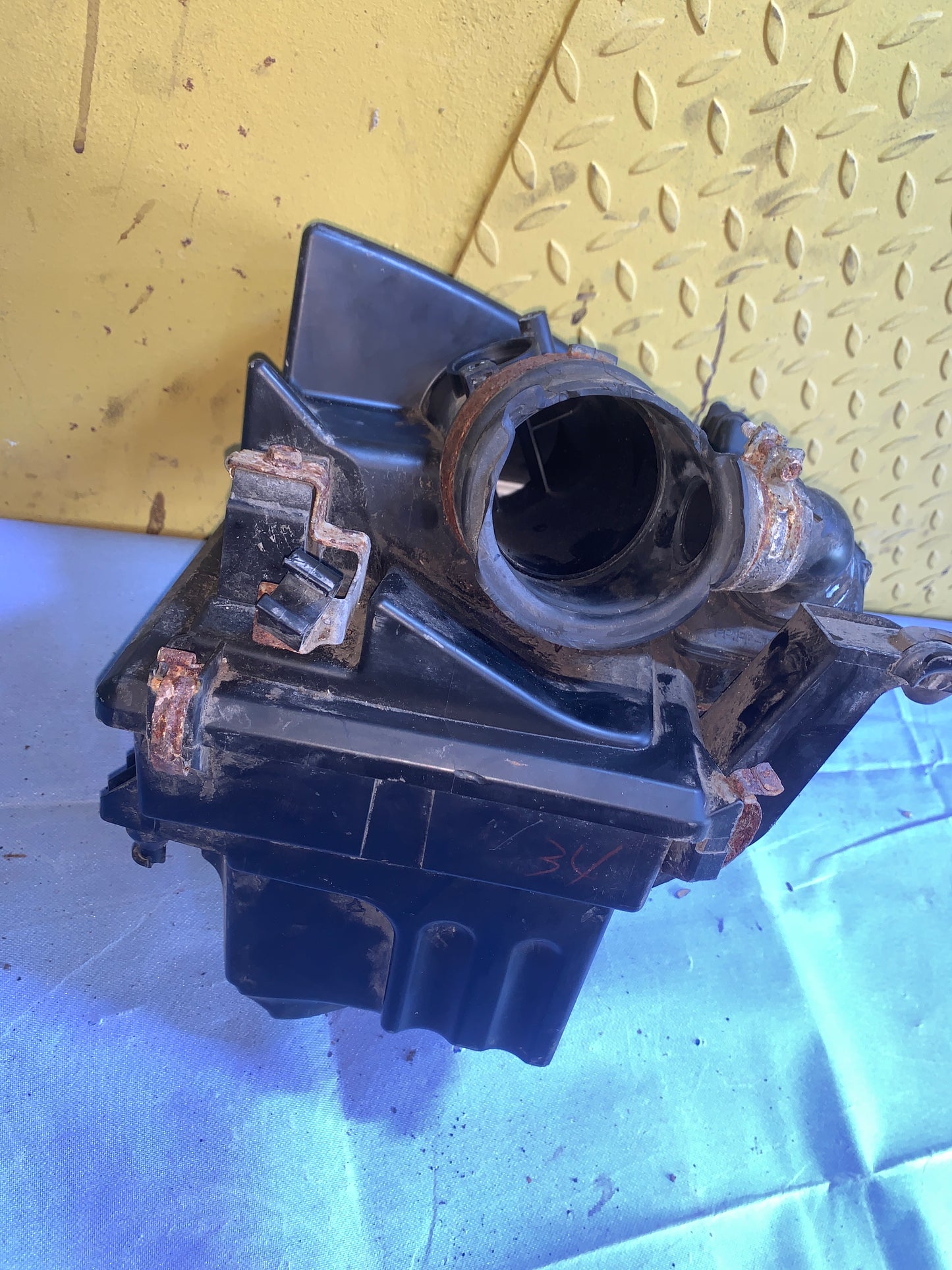 Caja Carcasa Filtro Purificación Aire Mazda3