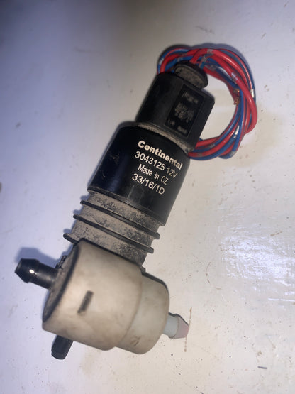 Bomba Limpia Parabrisas Mitsubishi Lancee 2.0 2011