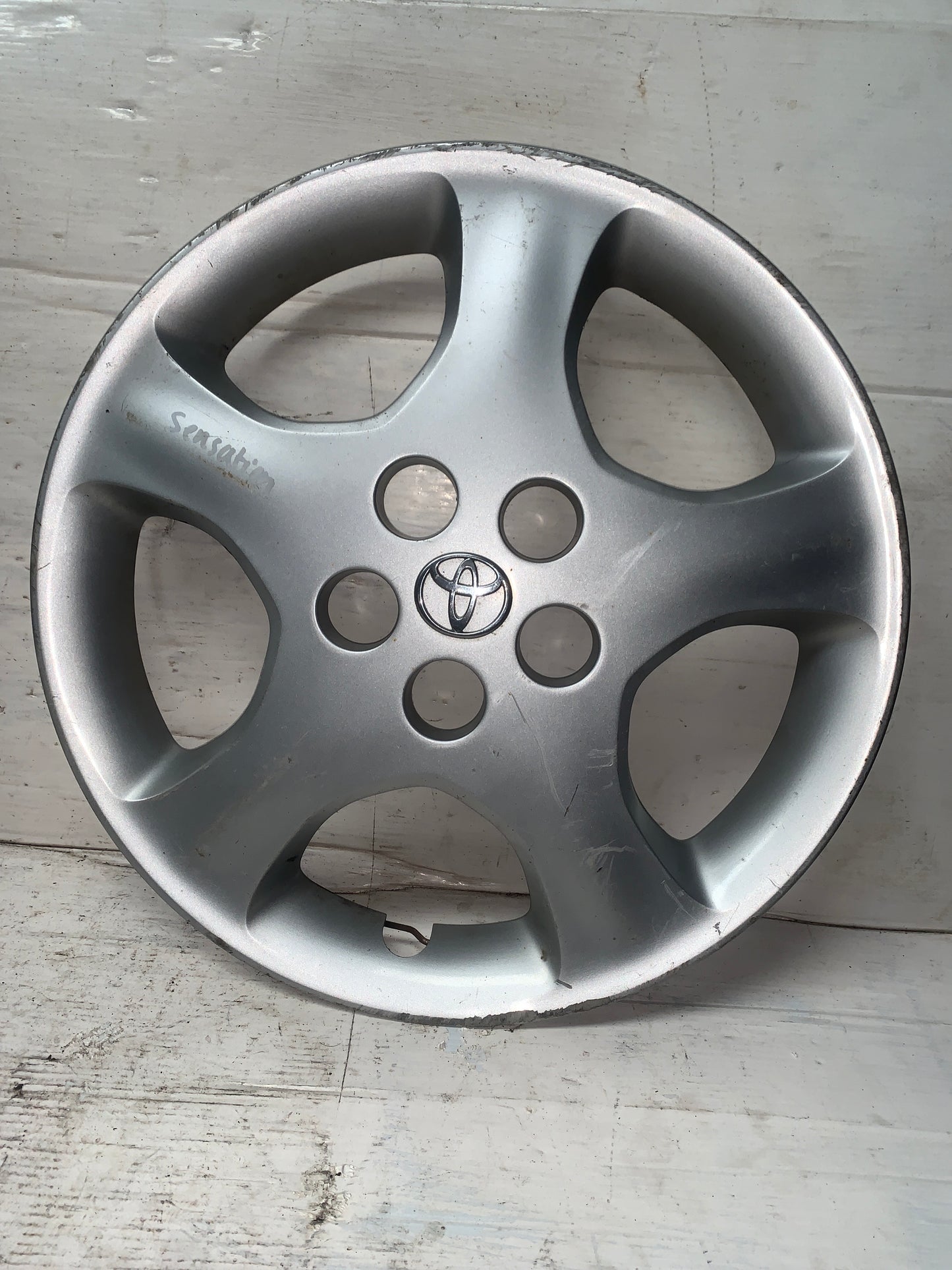 Taza Toyota Corolla Sensacion 2005 2008 Rin 15