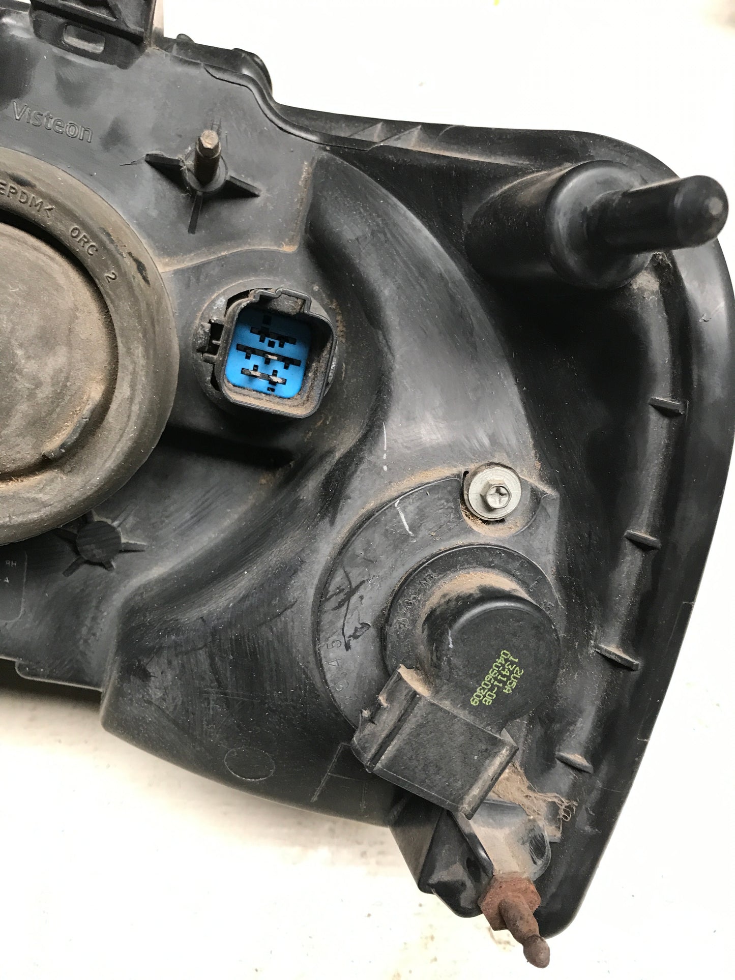 Faro Delantero Ford Expedition 2004