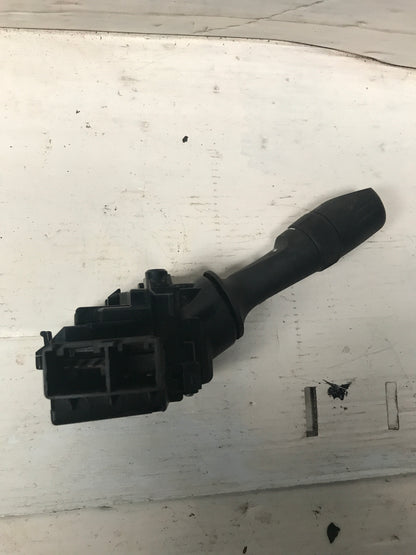 Palanca Limpia Parabrisa Toyota Camry 2012